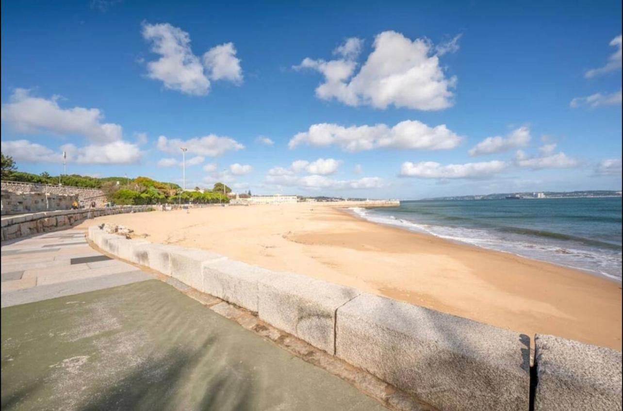 Sea View Apartment & 4 Minutes Walk To The Beach Paço de Arcos Extérieur photo